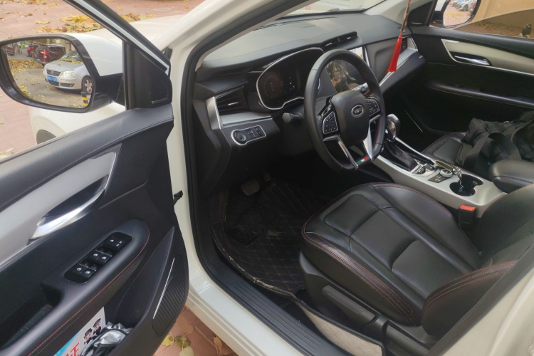 SWM斯威汽车 SWM斯威G01 2018 汽车图片 #18