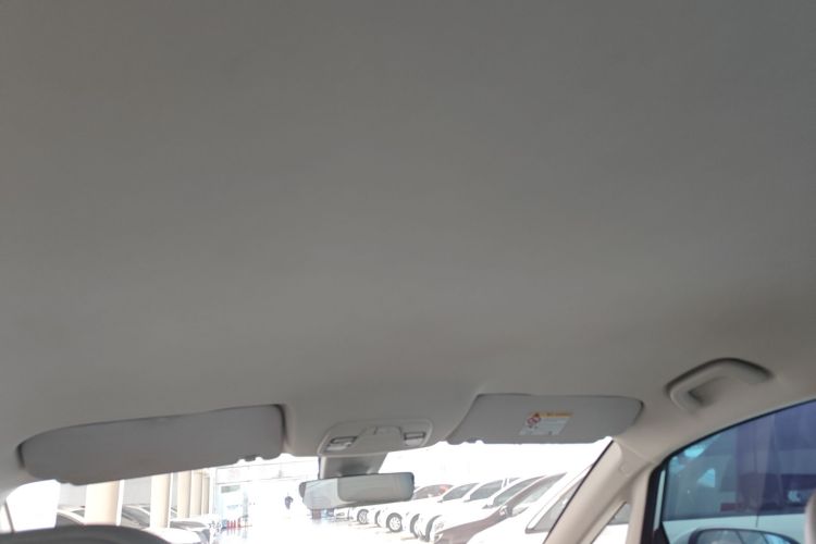 GEELY JiaJi New Energy 2021 car image #18