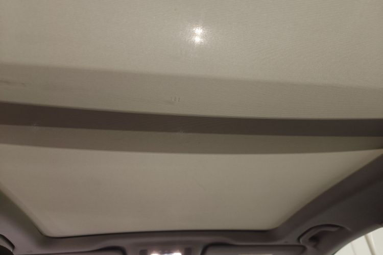 Mercedes-Benz GLE Class New Energy 2022 car image #18