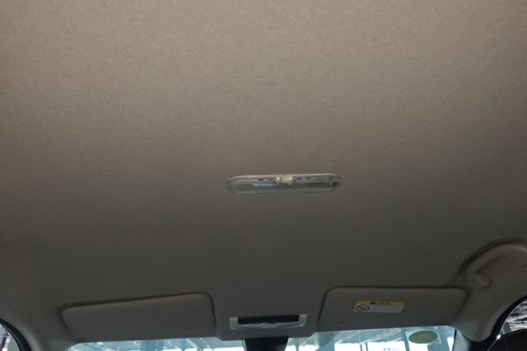 Nissan Kicks 2017 imagen de coche #18