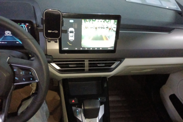 BYD Yuan Pro 2022 car image #18