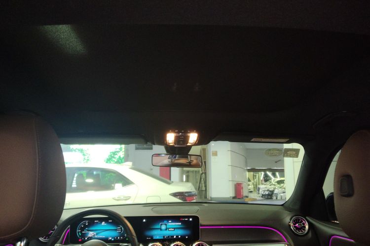 Mercedes-Benz GLB Class 2020 #18 Mercedes-Benz GLB Class 2020 car image #18