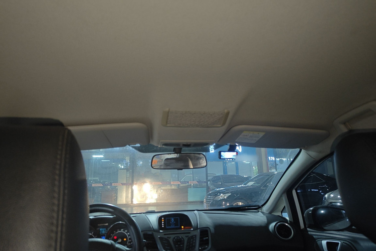 Ford Fiesta (Imported) 2016 immagine di auto #18