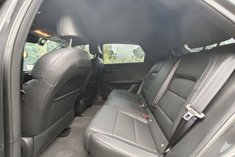 MG 4 EV 2023 #18 MG 4 EV 2023 car image #18