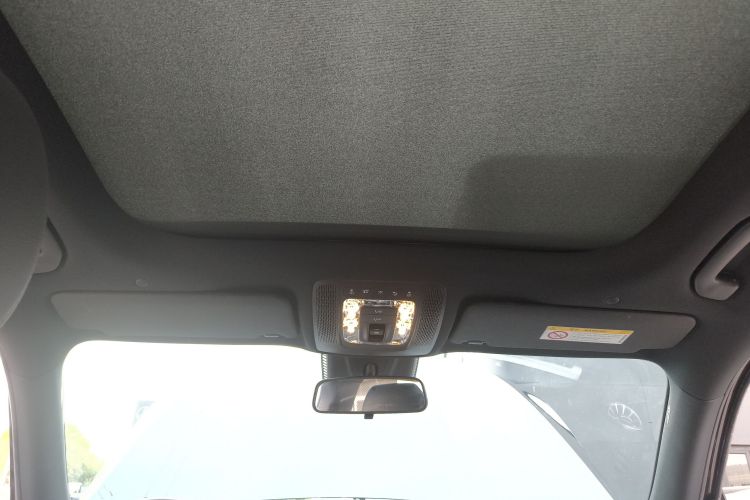 Mercedes-Benz EQB Class 2023 #18 Mercedes-Benz EQB Class 2023 car image #18