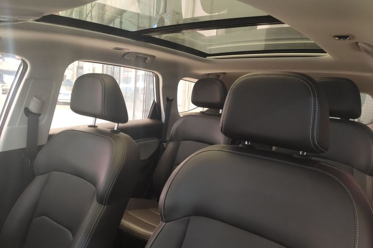 GEELY JiaJi 2021 car image #18