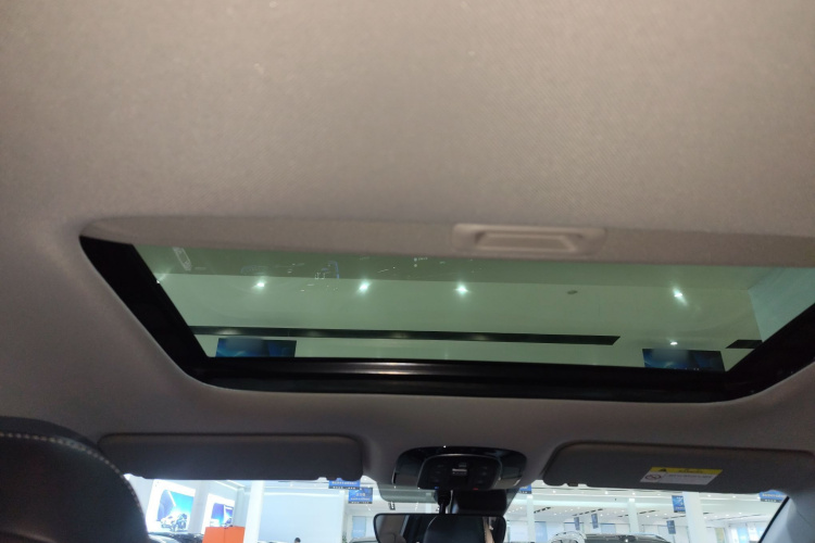 Hyundai Custo 2023 #18 Hyundai Custo 2023 car image #18