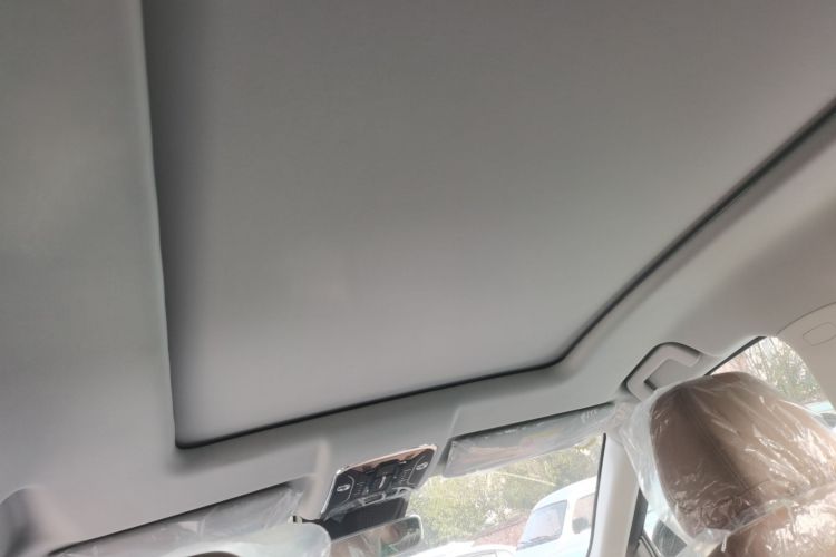 Jetour X70 C-DM 2025 #18 Jetour X70 C-DM 2025 car image #18