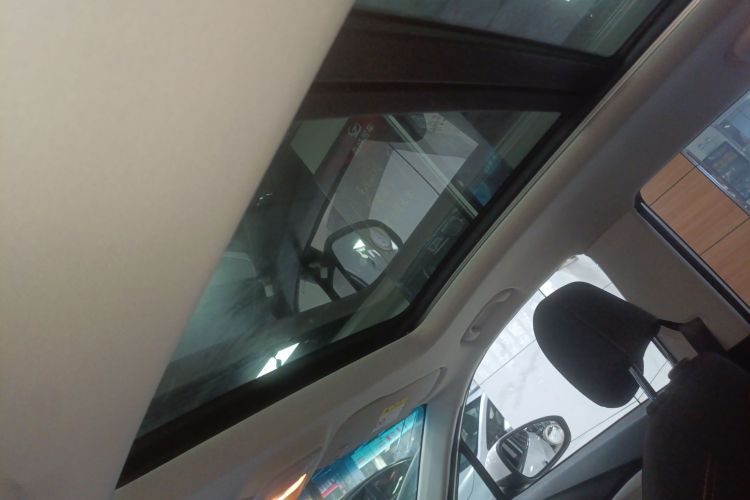 Chevrolet Orlando 2021 immagine di auto #18