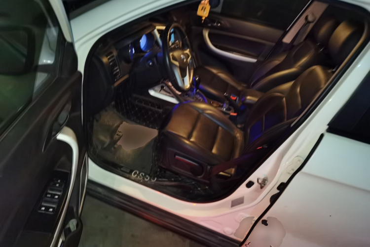 Changan CS35MAX 2016 #18 Changan CS35MAX 2016 car image #18