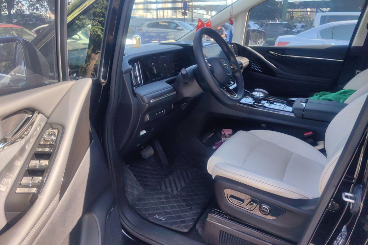 GAC Trumpchi E9 2024 #18 GAC Trumpchi E9 2024 imagem de carro #18