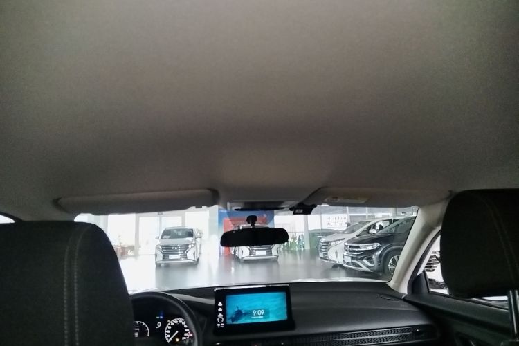 Honda ZR-V 2023 car image #18