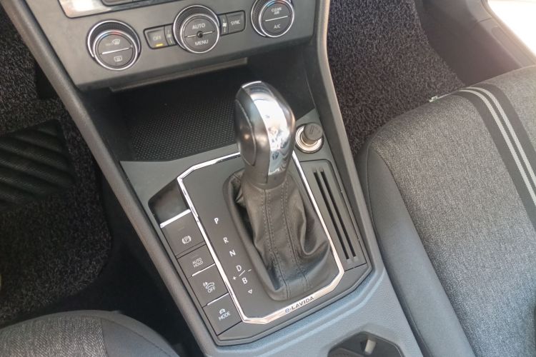 大众 朗逸纯电 2021 #18 大众 朗逸纯电 2021 汽车图片 #18