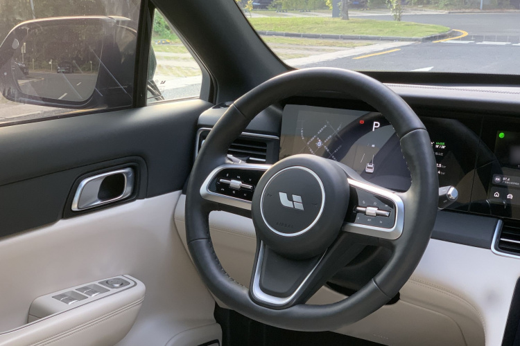 理想汽车 理想ONE 2022 汽车图片 #18