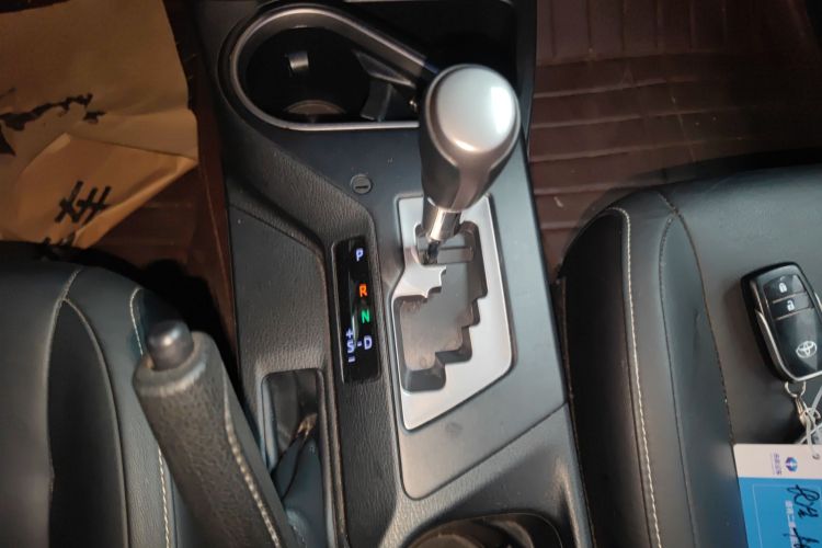 RAV4 2017 #18 RAV4 2017 car image #18