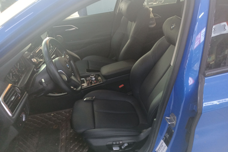 BMW 1 Series M 2021 car image #18