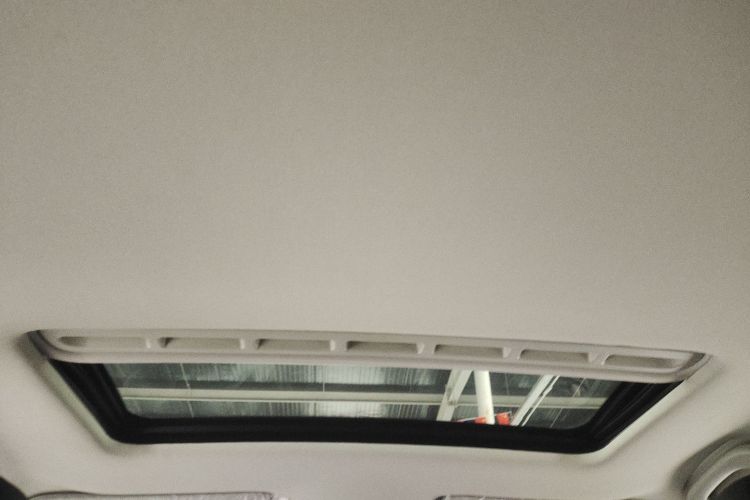 Roewe 350 2018 car image #18