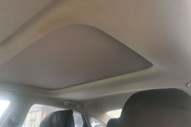 Hyundai Lafesta 2019 car image #18