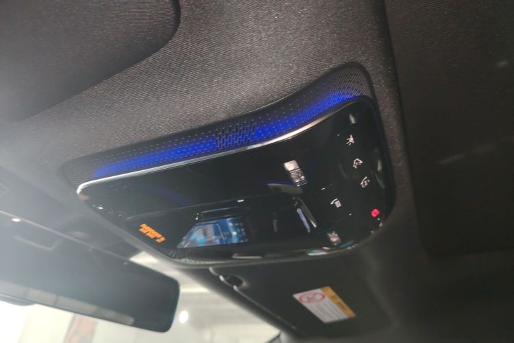 Mercedes-Benz CLE Class 2025 #18 Mercedes-Benz CLE Class 2025 car image #18