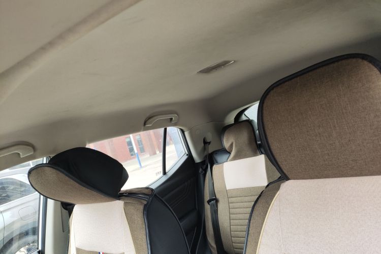 Soueast DX3 2017 imagen de coche #18