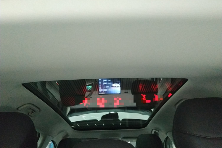 零跑汽车 零跑B10 2025 汽车图片 #18