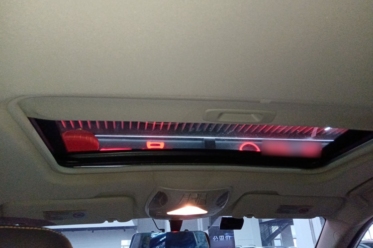 GAC Trumpchi GS5 Super 2016 car image #18