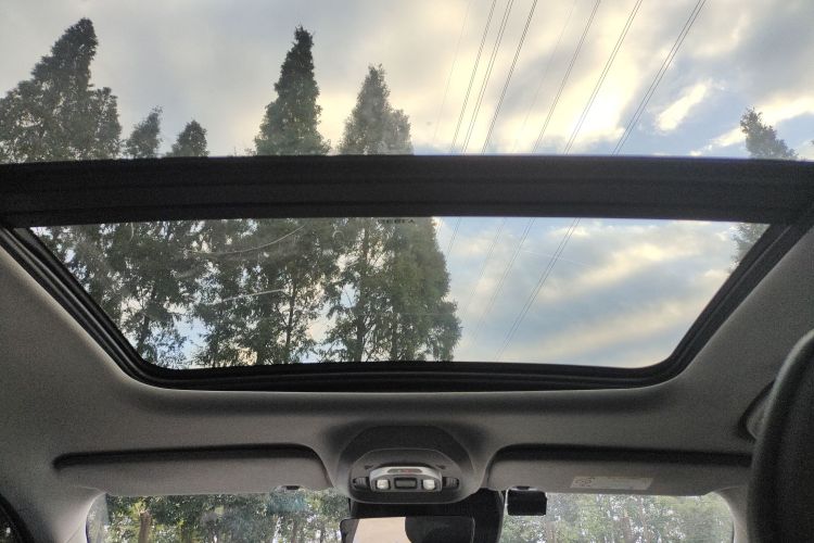 GEELY PrefaceL 2024 #18 GEELY PrefaceL 2024 car image #18