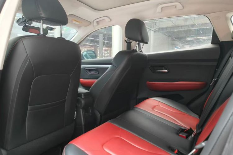 Haval H2s 2017 car image #18