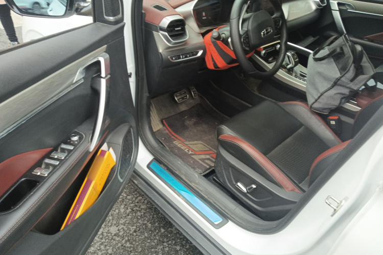 吉利汽车 缤越 2019 汽车图片 #18