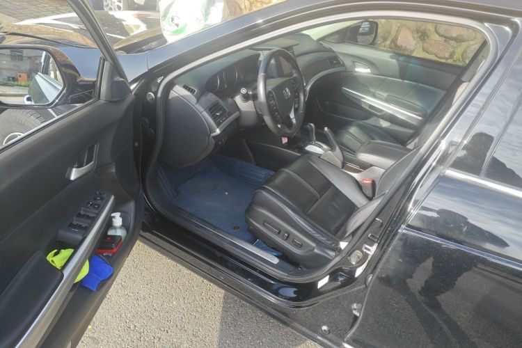 Honda CROSSTOUR 2016 car image #18