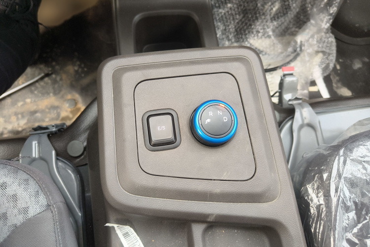 五菱汽车 五菱荣光新卡EV 2025 #18 五菱汽车 五菱荣光新卡EV 2025 汽车图片 #18