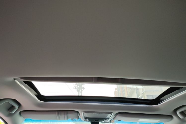 Honda Spirior 2016 car image #18