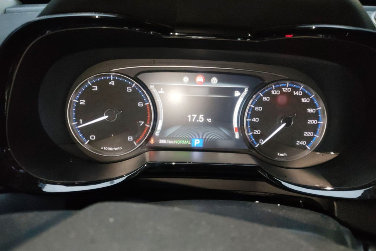 GAC Trumpchi GS7 2018 car image #18