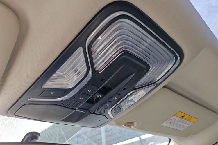 Changan CS85 Coupe 2019 car image #18