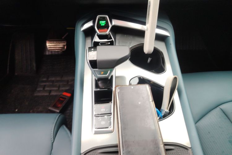 MG 7 2024 car image #18