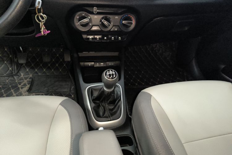 Kia Pegas 2020 car image #18