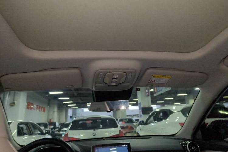 MG Pilot 2021 car image #18