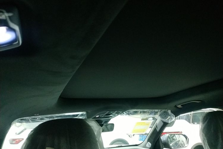 GEELY Monjaro MHEV 2025 #18 GEELY Monjaro MHEV 2025 car image #18