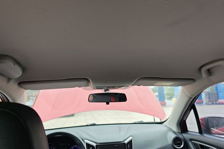 Changan CS15 EV 2016 #18 Changan CS15 EV 2016 car image #18