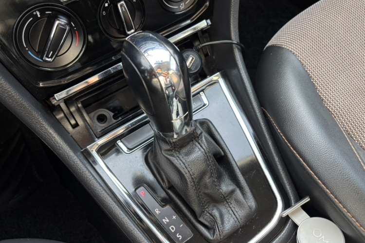 Volkswagen C-Trek 2017 immagine di auto #18