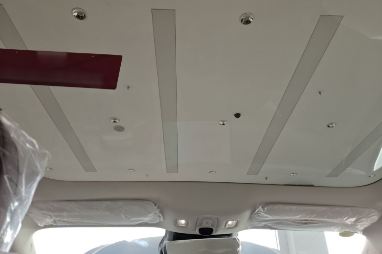 HongQi TianGong 05 2025 immagine di auto #18