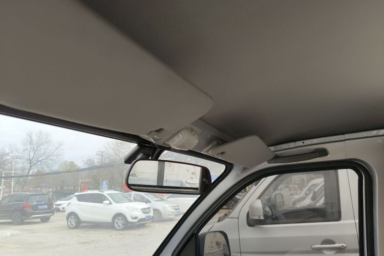 五菱汽车 五菱荣光新卡EV 2023 #18 五菱汽车 五菱荣光新卡EV 2023 汽车图片 #18