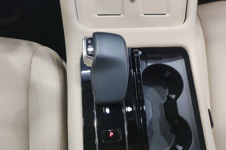 2022 #18 2022 car image #18