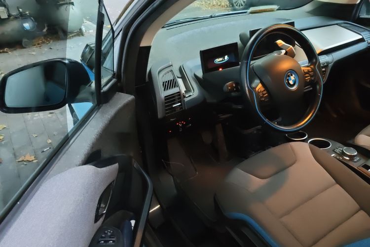 BMW i3 (Imported) 2018 #18 BMW i3 (Imported) 2018 immagine di auto #18