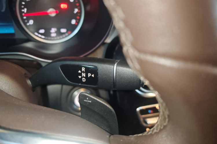 Mercedes-Benz GLC Class 2019 #18 Mercedes-Benz GLC Class 2019 immagine di auto #18