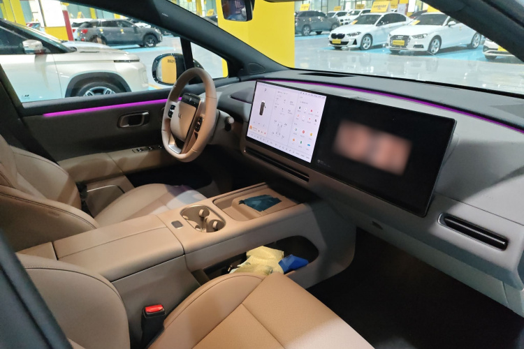 理想汽车 理想i6 2025 汽车图片 #18