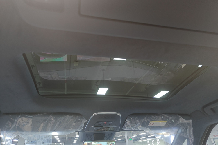 Volkswagen Phideon 2025 immagine di auto #18