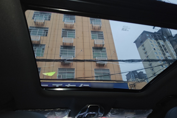 GEELY OkavangoR7 2023 car image #18