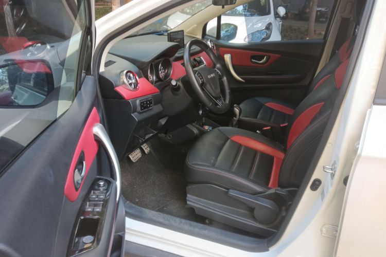 Haval H1 2015 изображение автомобиля #18