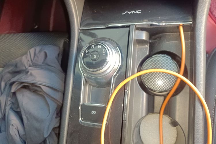 Ford Taurus 2016 car image #18